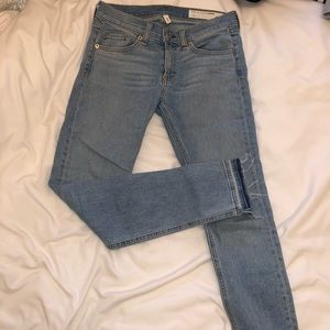 Rag & bone light wash mid rise skinny jeans